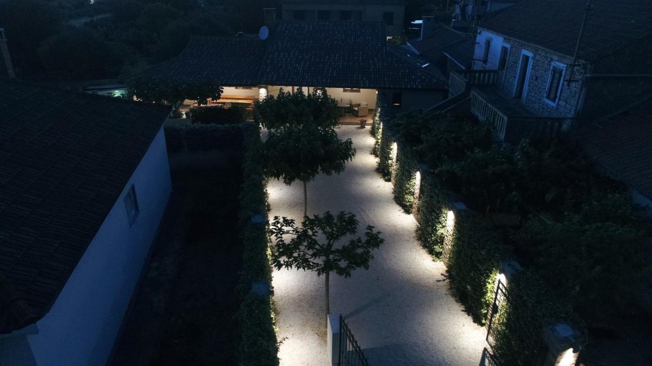 Villa Navita Augustinus With Pool Debeljak Exteriér fotografie